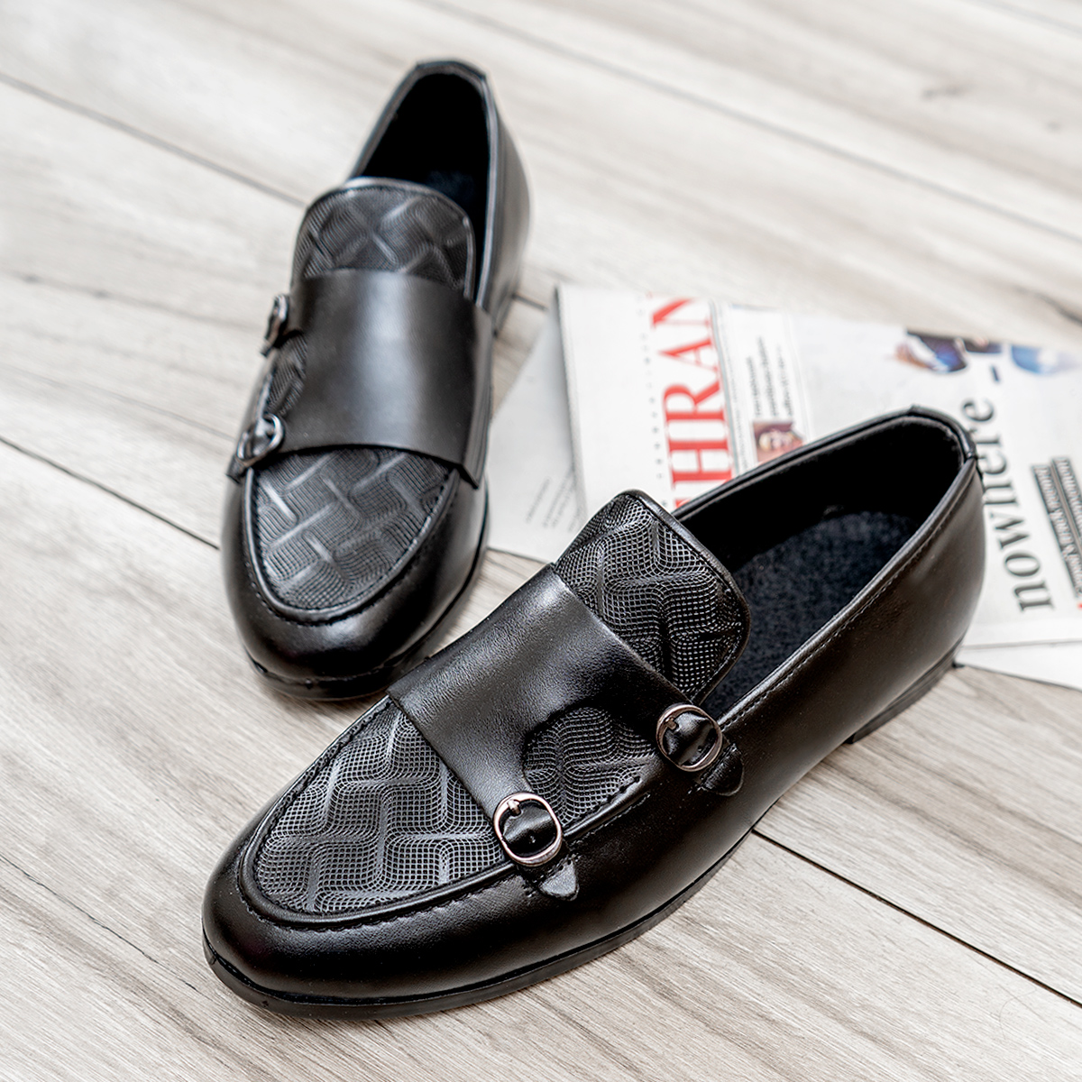 کالج مردانه مشکی طرحدار مدل daniel