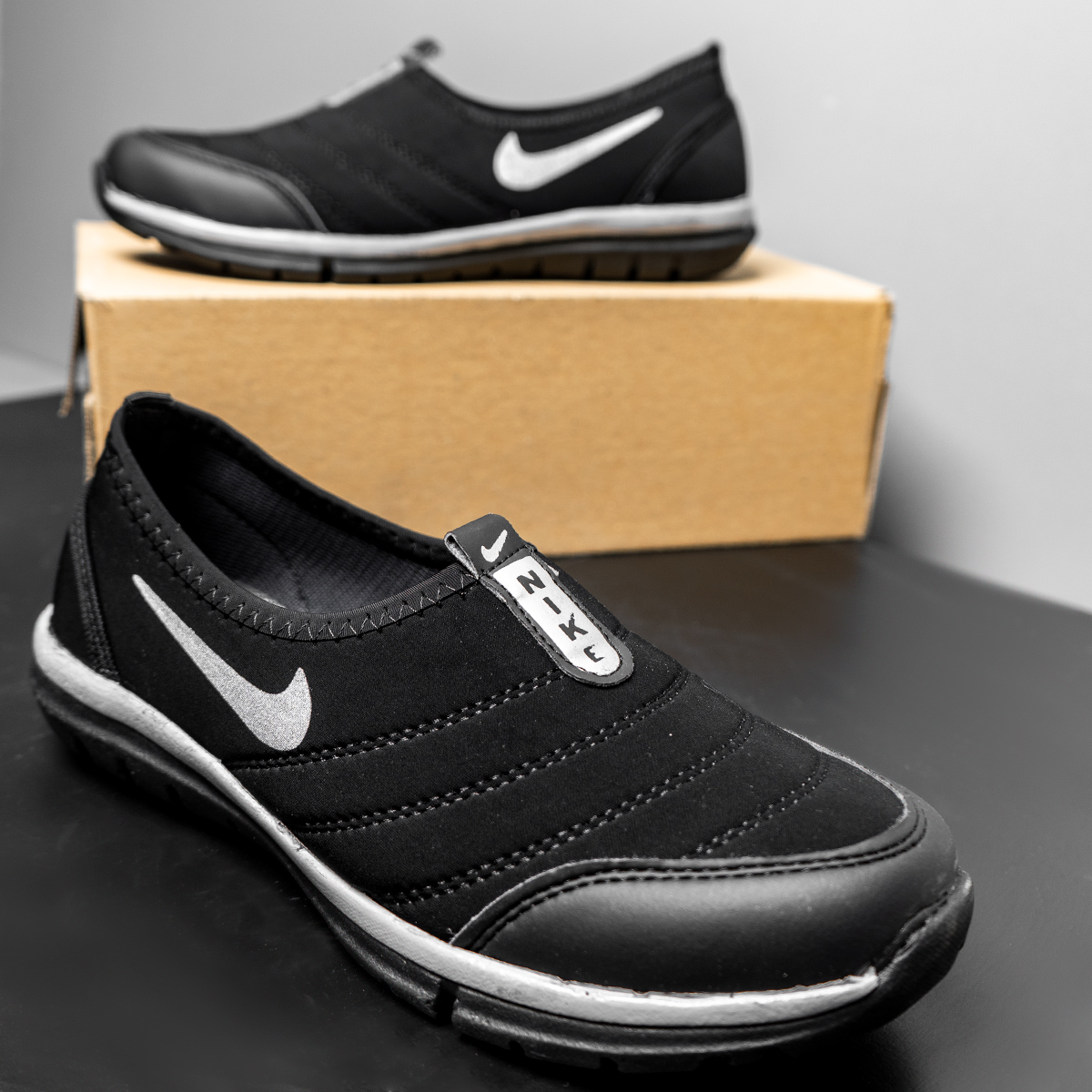 کفش مردانه Nike مشکی مدل Nadel