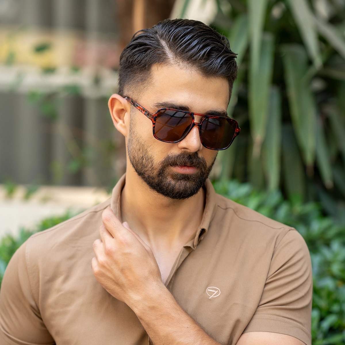 عینک آفتابی فریم قرمز مدل Ervin